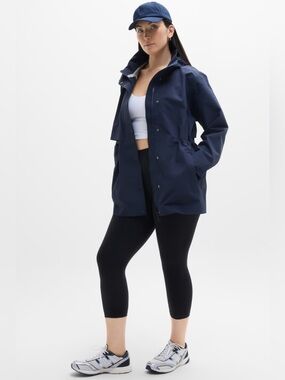 Athleta Rainout Solara Short Trench Rain Coat jacket Navy Medium